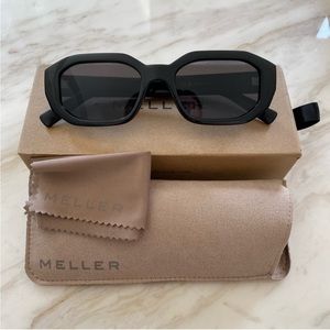 Meller Kessie All Black Sunglasses Brand New!